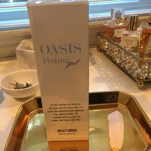 Milky Dress Oasis Peeling Gel